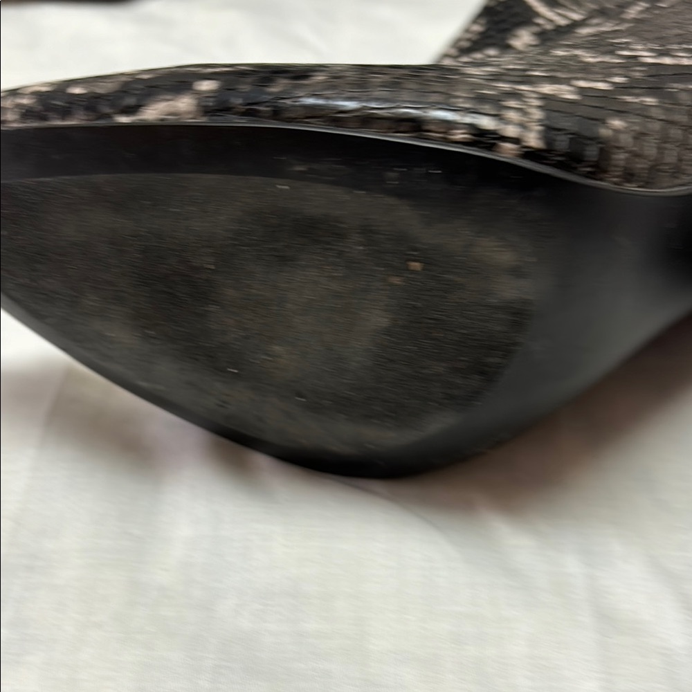 Steve Madden black snakeskin ankle boots size 9 - Picture 6 of 6